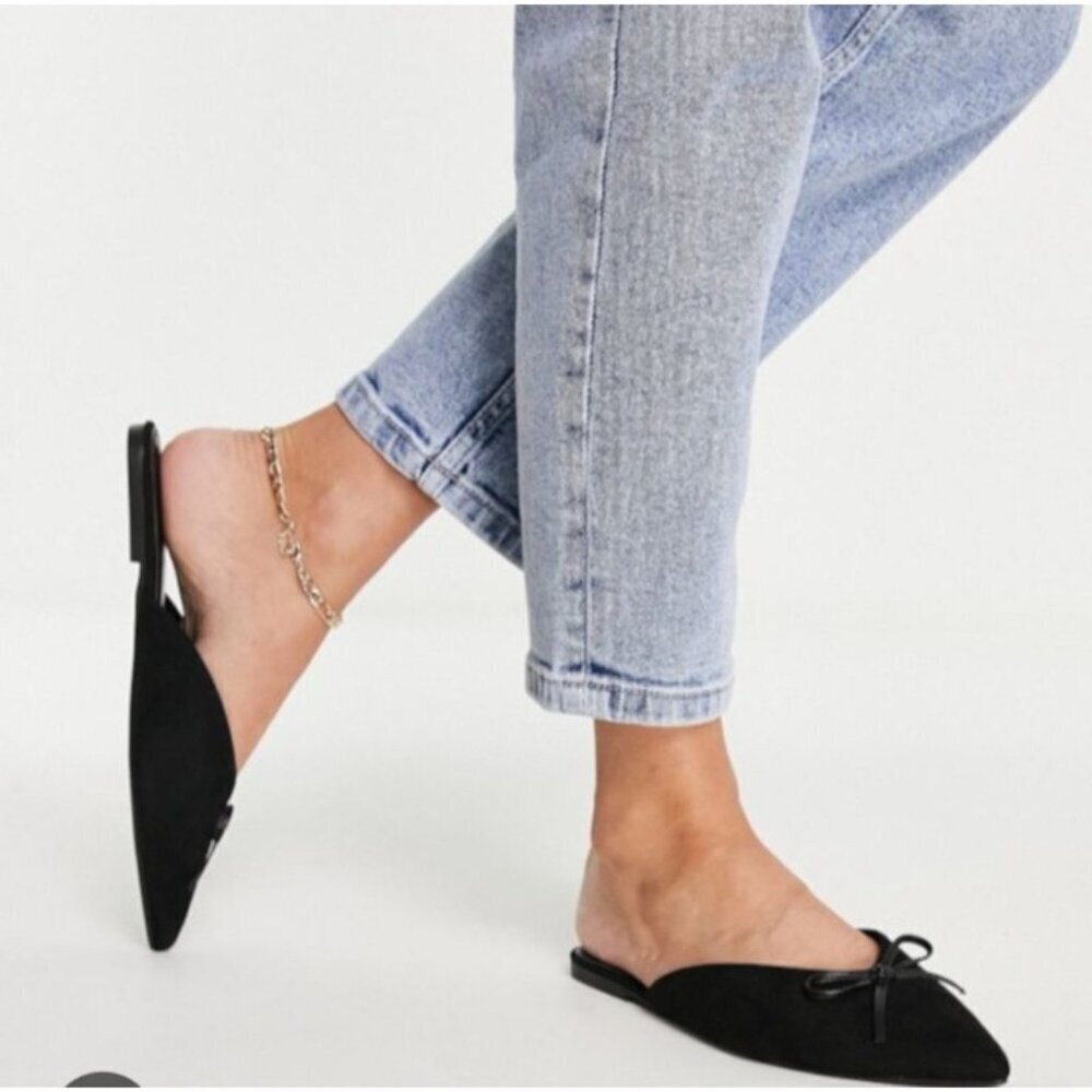 Reformation Black Suede Bow Loafers Women’s Size 5.5 Square Toe Slip-On